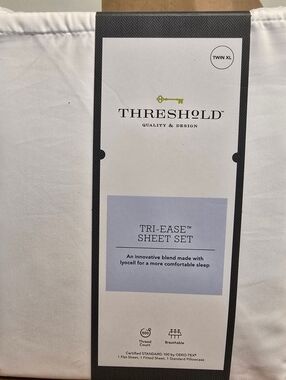 Threshold Tri- Ease White Sheet Set Twin XL